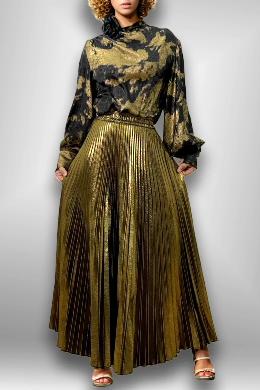 C3367 HIGH NECK LANTERN SLEEVE TOP - Image 2
