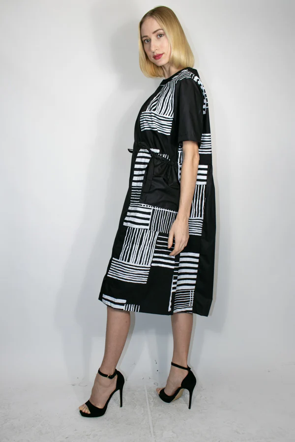 W8501 PRINT DRESS (YELLOW, BLK) (XXXL ONLY) - Image 2
