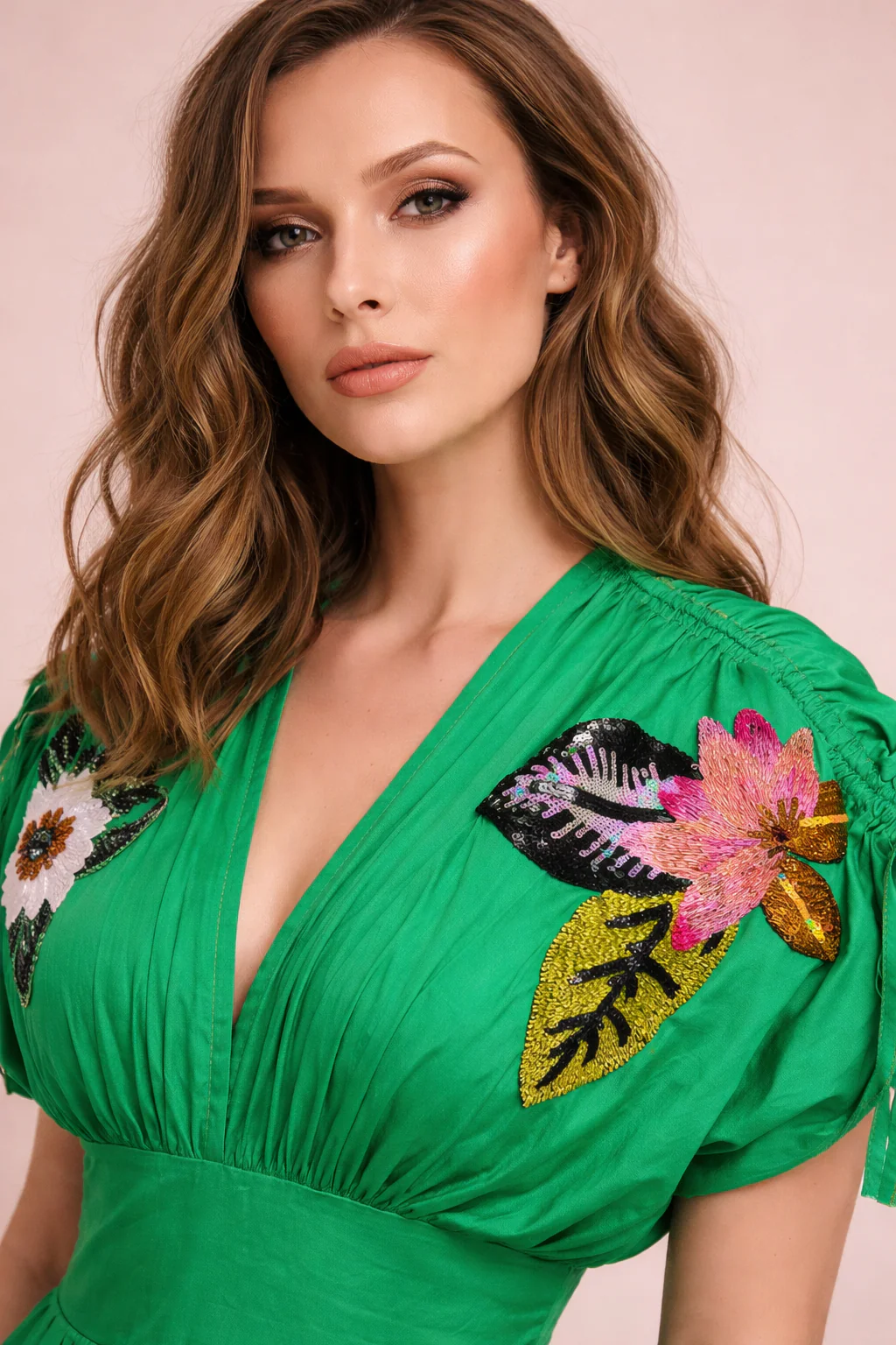 S30601 FLORAL APPLIQUÉ V-NECK MAXI DRESS - Image 3