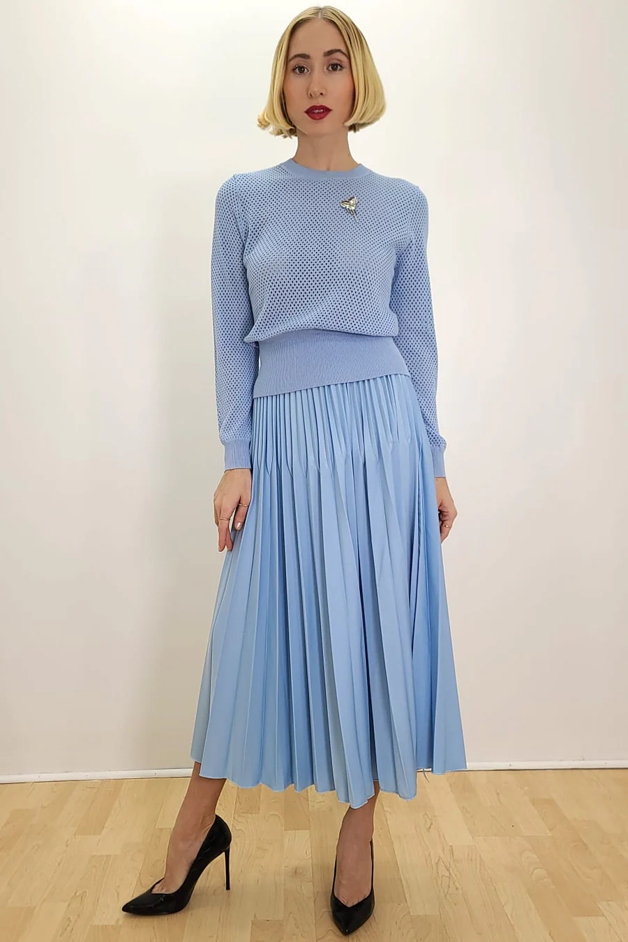 LS62068 SWEATER (LT. BLUE, BLK) - Image 2