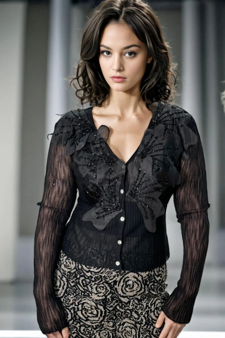 LS64091 LACE V-NECK TOP (BLK, BEIGE) - Image 2