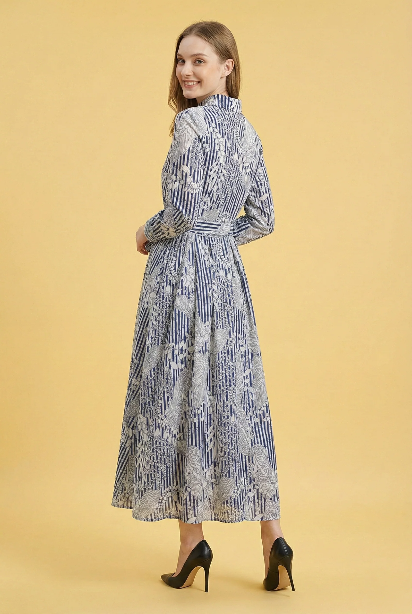 T25025 BOTANICAL PRINT SHIRT DRESS - Image 2
